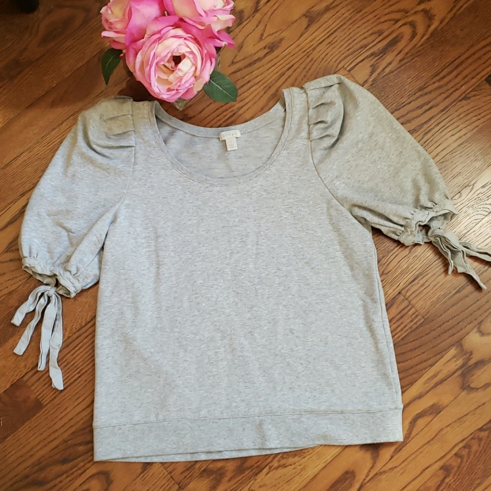 Hinge Grey Puff Shoulder Sleeves with Bows